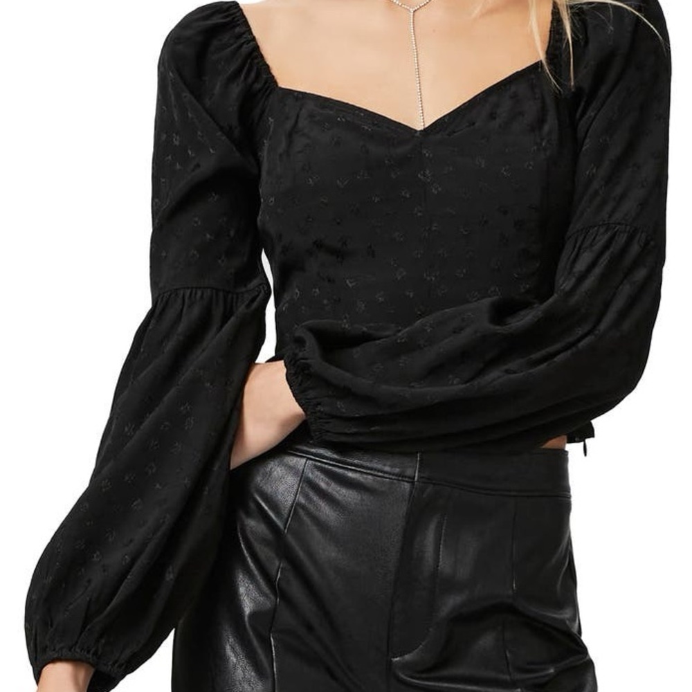 *NWT* PAIGE Elegant Black Blouse with Puff Sleeves